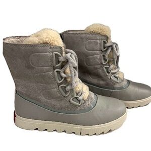 Sorel, Joan of arctic boot fashionable and functional waterproof gray boot s/8